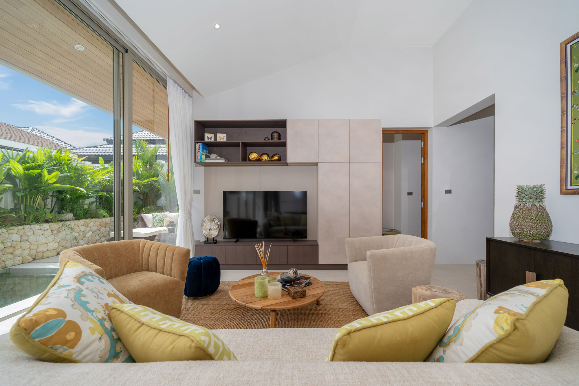 Fully furnished living pavilion at Bangtao Beach Villa Phuket